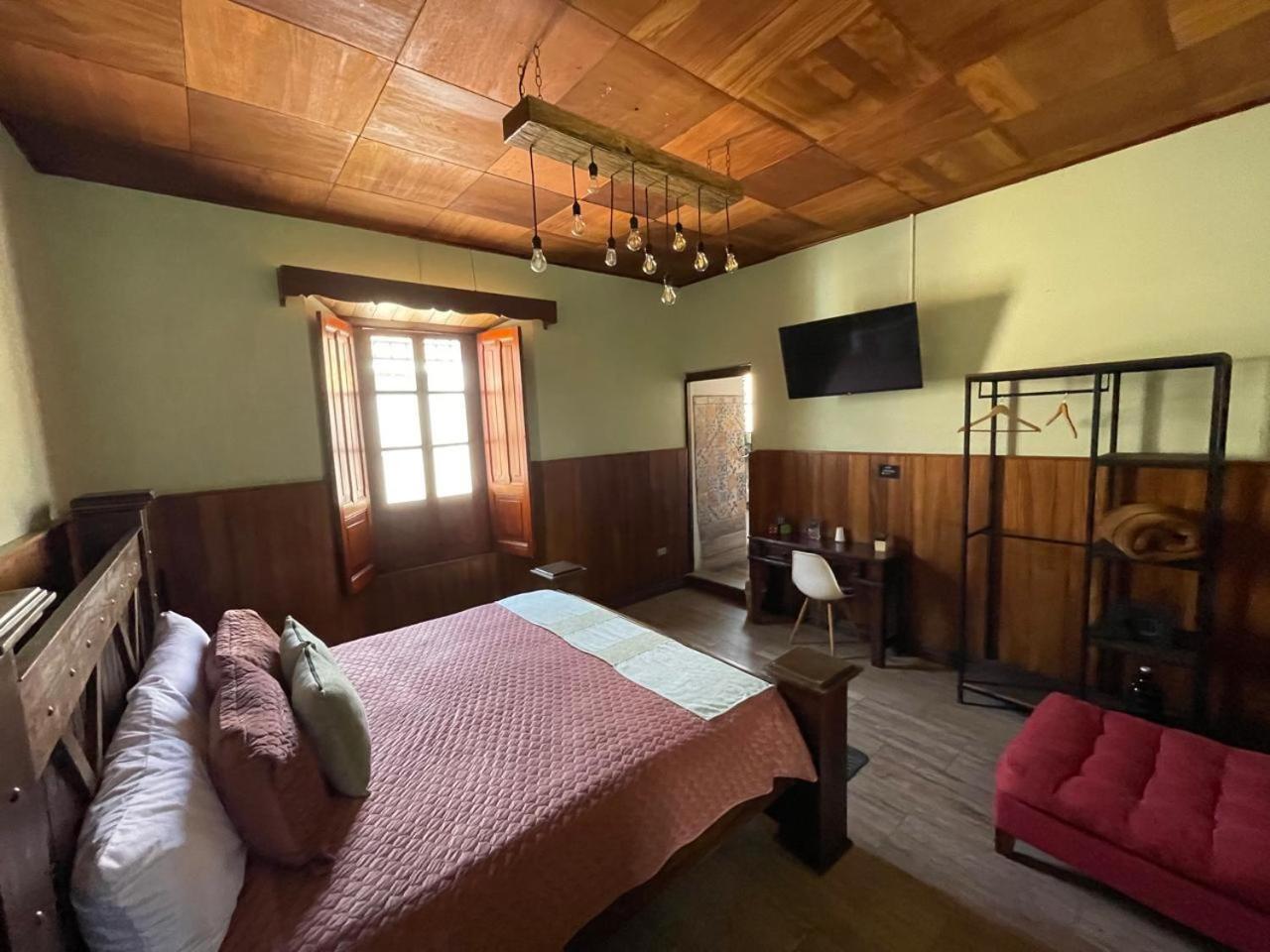 Hotel Mucha Quetzaltenango Extérieur photo