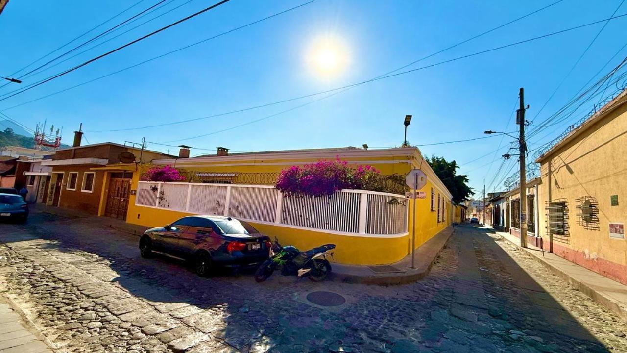 Hotel Mucha Quetzaltenango Extérieur photo
